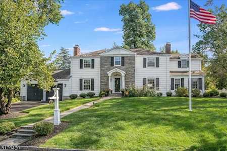 17 Cross Gates Rd Madison Boro, NJ 07940