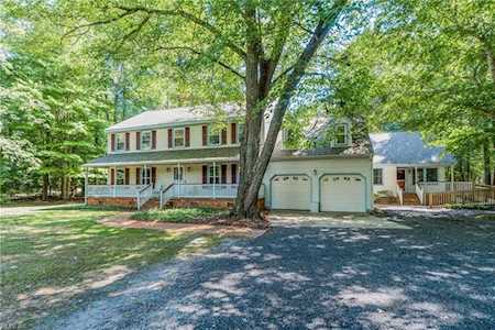 3445 Labrador Ln Suffolk, VA 23434
