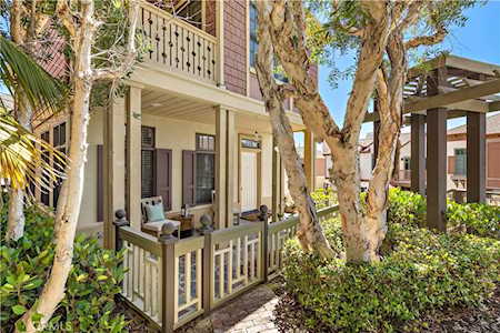 2560 Bungalow Place Corona Del Mar, CA 92625