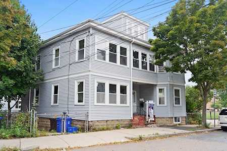 32-34 Walnut St Malden, MA 02148