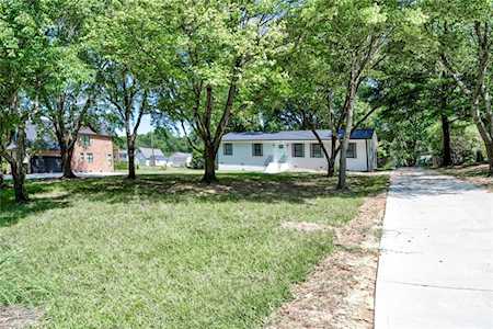 141 Greenbriar Dr Matthews, NC 28104