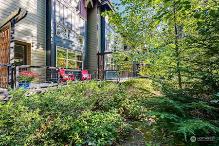 4890 Deerfield Place Mukilteo, WA 98275