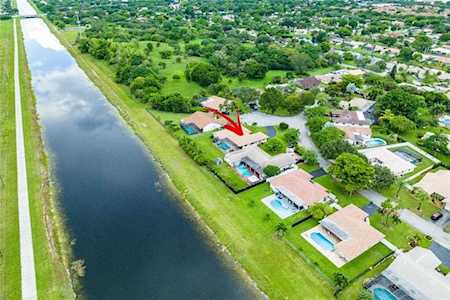 113 SW 89th Way Coral Springs, FL 33071