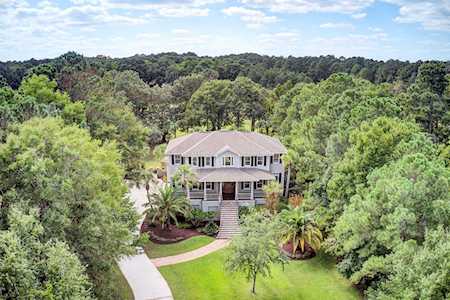 3902 Colonel Vanderhorst Circle Mount Pleasant, SC 29466