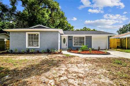 2212 Elise Marie Dr Seffner, FL 33584