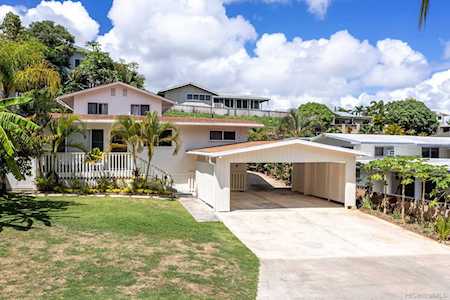 1381 Nanialii Street Kailua, HI 96734