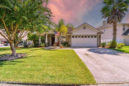 2029 Creekmont Dr Middleburg, FL 32068