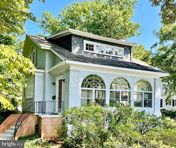 7001 Maple Ave Chevy Chase, MD 20815