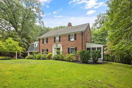 196 Follen Rd Lexington, MA 02421