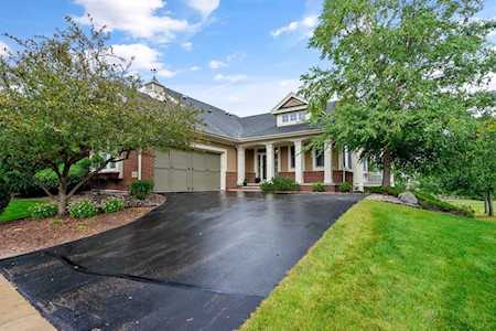 15721 Cobblestone Lake Parkway Apple Valley, MN 55124
