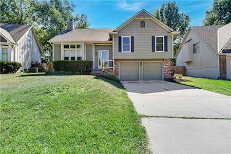 22229 W 64th Terrace Shawnee, KS 66226