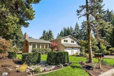 12516 NE 30th St Bellevue, WA 98005