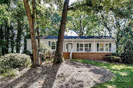 6719 Woodshed Circle Charlotte, NC 28270