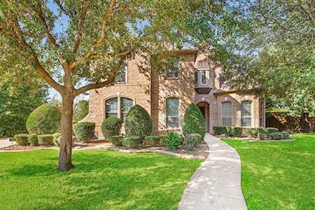 745 Mandalay Bay Drive Lewisville, TX 75056