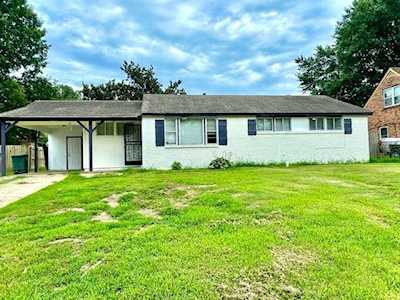 4917 Knight Arnold Rd Memphis, TN 38118