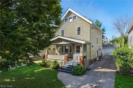 2218 Wyandotte Ave Lakewood, OH 44107