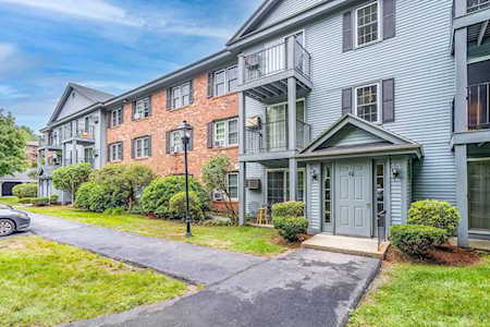 12 Northbrook Dr #1206 Manchester, NH 03102