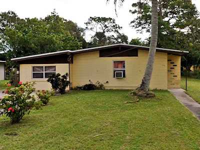 306 S 21st Street Fort Pierce, FL 34950