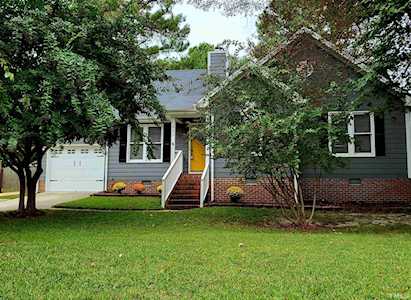 920 Cahlfield Court Fuquay Varina, NC 27526