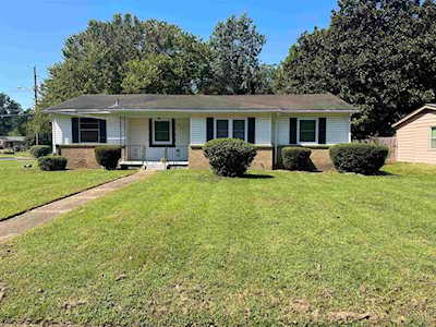 3091 Clearbrook St Memphis, TN 38118