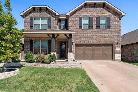 3737 Aspen Brook Lane Fort Worth, TX 76244