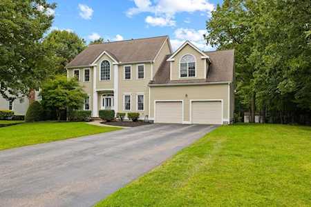 50 Old North Tr Mansfield, MA 02048