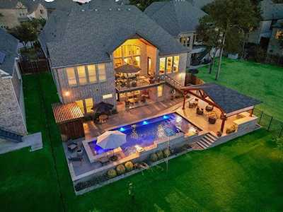 1221 Falcon Drive Grapevine, TX 76051