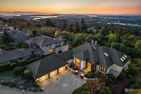 15651 SE 54th St Bellevue, WA 98006