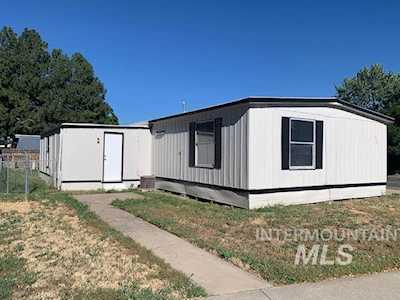 462 N Lilly Dr Boise, ID 83713