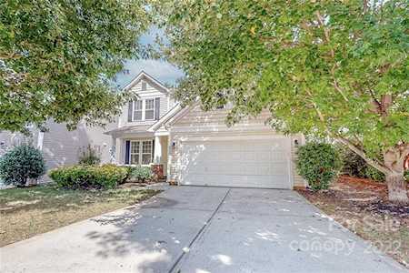 9709 Waltham Ct Charlotte, NC 28269