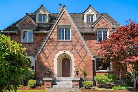 3121 Cascadia Ave S Seattle, WA 98144