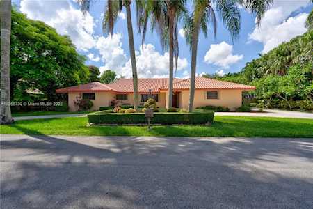 12370 SW 97th Ter Miami, FL 33186