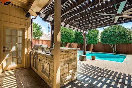 5812 Bassinghall Lane Plano, TX 75093