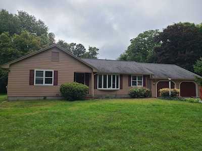 330 Mendon Rd Sutton, MA 01590
