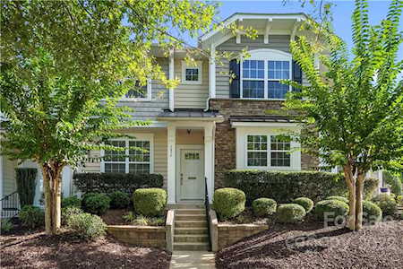 157 Leyton Loop Mooresville, NC 28117