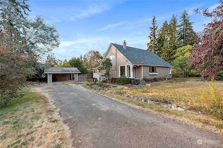 1390 Sidney Ave Port Orchard, WA 98366