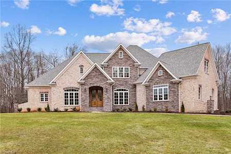 7616 Pemberley Drive Oak Ridge, NC 27310