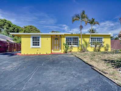 3040 Ocean Parkway Boynton Beach, FL 33435
