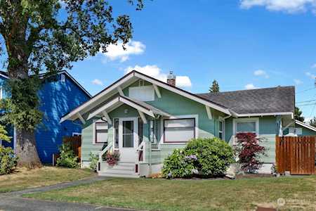 2822 Elm St Bellingham, WA 98225
