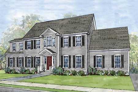 8 Robinson Road Pepperell, MA 01463