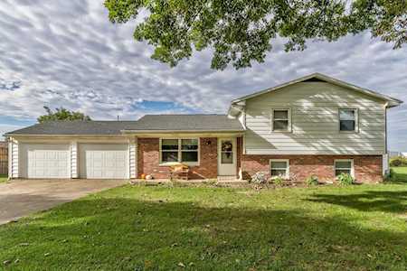 2809 Eastbrooke Drive Evansville, IN 47711