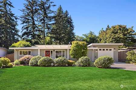11129 105 Ave NE Kirkland, WA 98033