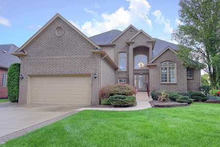 17078 Country Club Dr Macomb, MI 48042