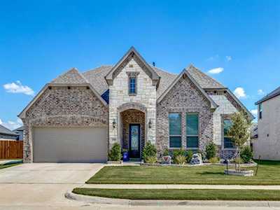 1703 Thresh Court Mansfield, TX 76063