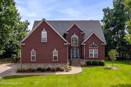 7501 Jones Trace Crestwood, KY 40014
