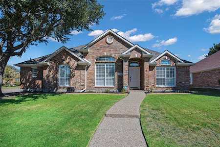 4912 Wood Lake Drive Frisco, TX 75035