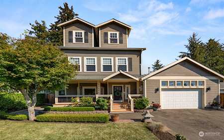 11550 4th Ave NW Seattle, WA 98177