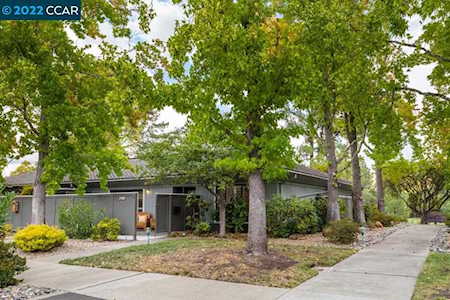 2500 Tice Creek Dr Walnut Creek, CA 94595