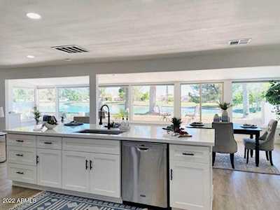 9245 E Parkside Drive Sun Lakes, AZ 85248