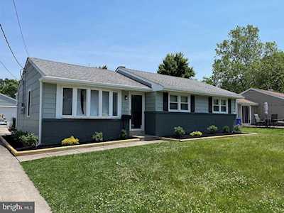 607 Devonshire Dr Sewell, NJ 08080